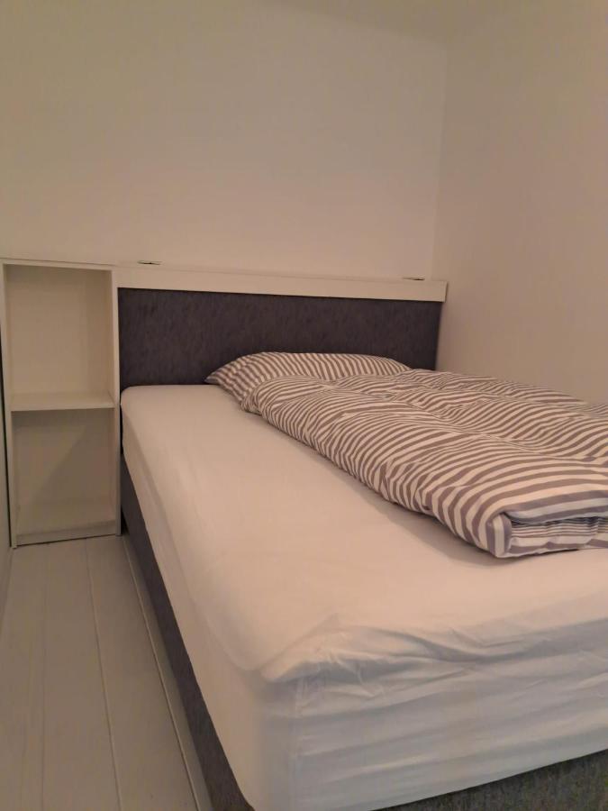 Apartament Ruhige Art-Garconniere Mit Balkon Wiedeń Zewnętrze zdjęcie